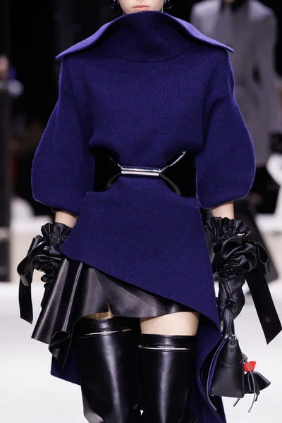 Look 104